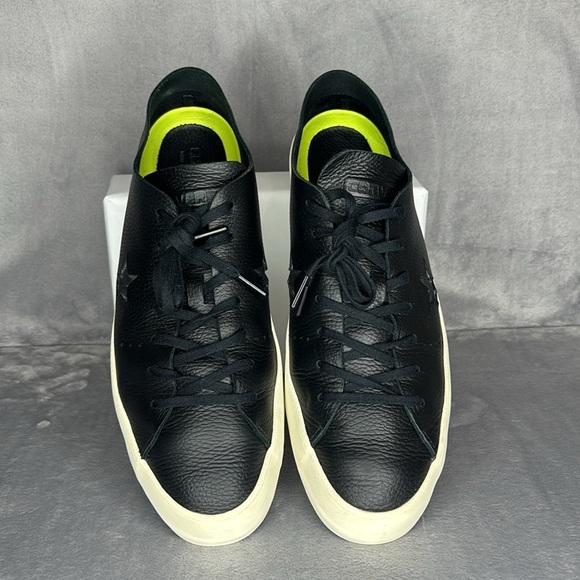 🔥🔥🔥 Converse One Star Prime Ox Black Leather Size: Men 11 Women 13🔥🔥🔥 - Picture 3 of 10
